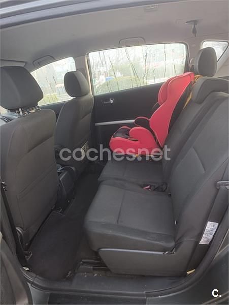 Usado Toyota Corolla Verso Luna 136 CV (100 kW) 2007 Gris / plata Monovolumen