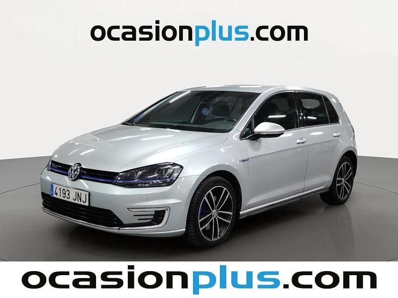 Usado VW Golf VII GTE 204 CV (150 kW) 2016 Gris plata Utilitario