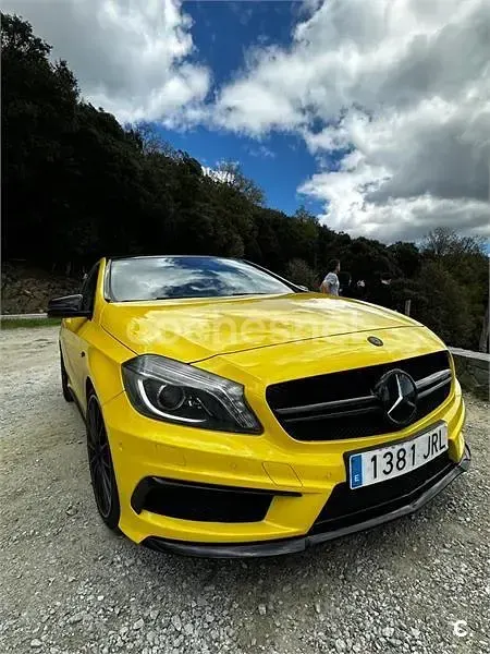Usado Mercedes A45 AMG AMG 360 CV (264 kW) 2016 Amarillo Utilitario