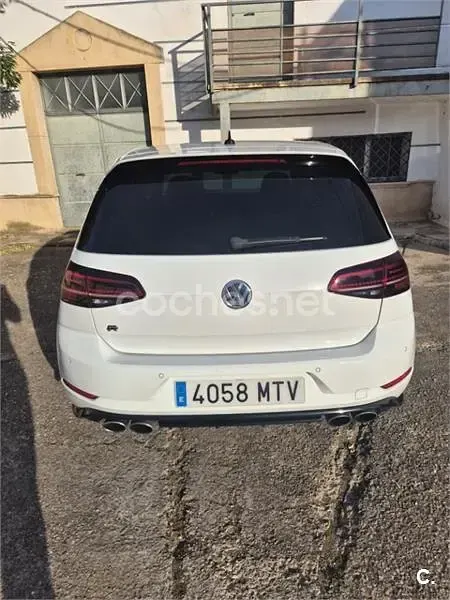 Usado VW Golf VII R 310 CV (228 kW) 2017 Blanco Berlina