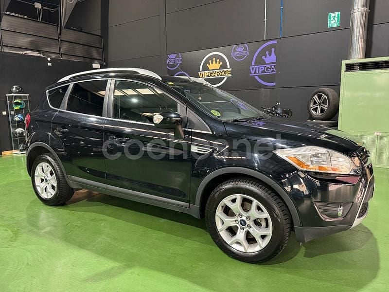 Negro Usado 2010 Ford Kuga Trend SUV | 8990 € (Precio justo) - Imagen 1/4