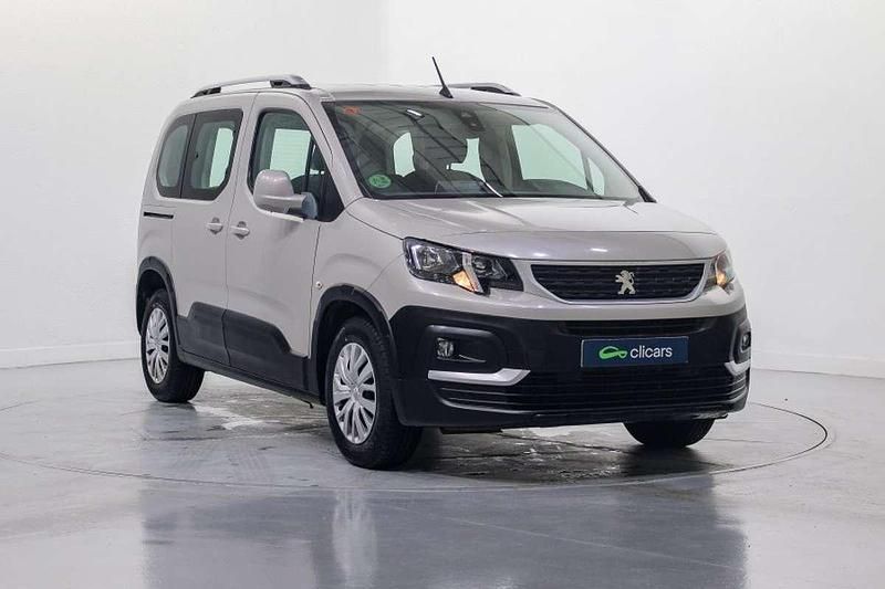 Usado Peugeot Rifter Active 110 CV (80 kW) 2019 Gris Monovolumen