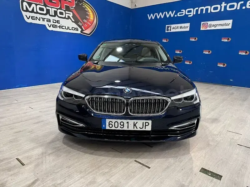 Occasion BMW 520 Luxury Line 190 ch (139 kW) 2018 Bleue Berline
