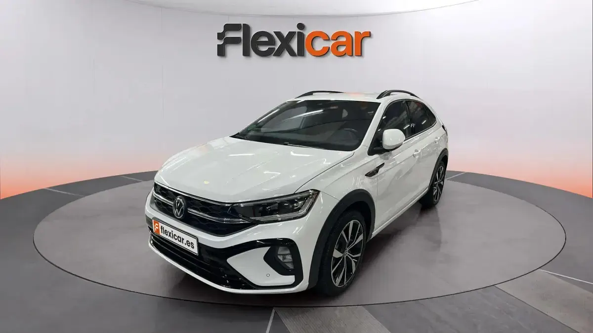 Usado VW Taigo R-line 110 CV (80 kW) 2023 Blanco SUV
