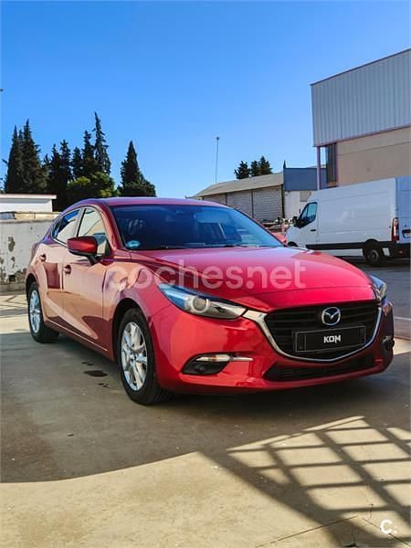 Rojo Usado 2017 Mazda 3 Berlina | 10.990 € (Buen precio) - Imagen 1/4