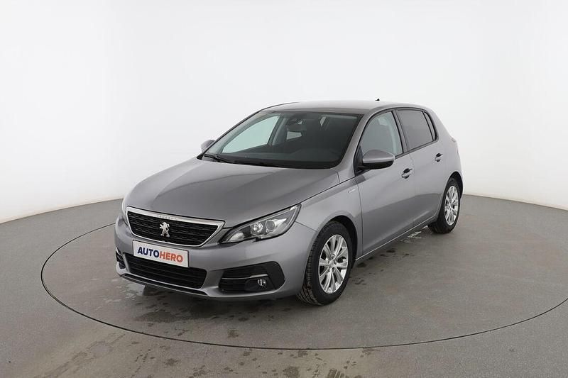 Gris / plata Usado 2018 Peugeot 308 Style Berlina | 9899 € (Buen precio) - Imagen 1/3