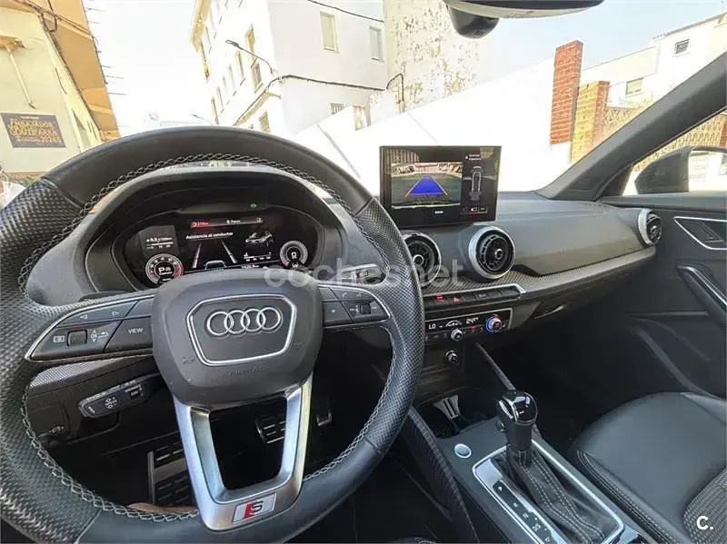 Usado Audi Q2 Black Edition 150 CV (110 kW) 2025 Negro SUV