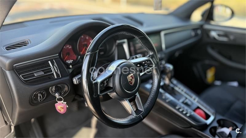 Usado Porsche Macan 245 CV (180 kW) 2019 Negro SUV
