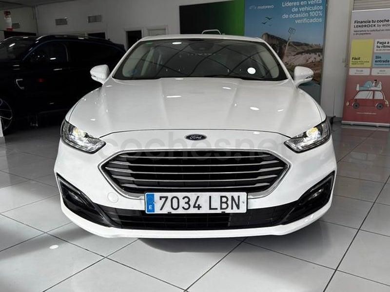 Usado Ford Mondeo Titanium 165 CV (121 kW) 2019 Blanco Berlina
