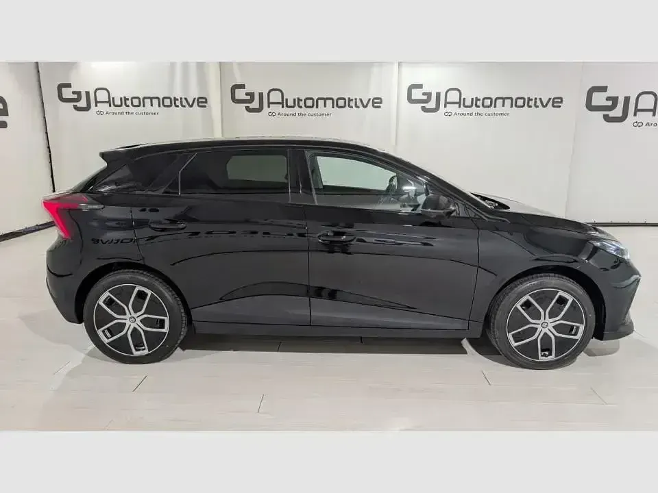 Nuevo MG MG4 EV Luxury 150 kW (204 CV) 2026 Otro Utilitario