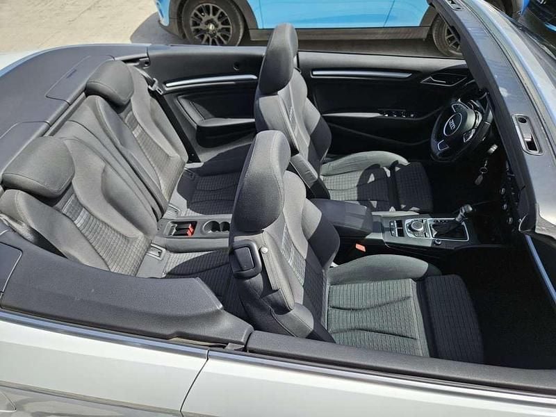 Usado Audi A3 Cabriolet Ambition 150 CV (110 kW) 2015 Blanco Descapotable