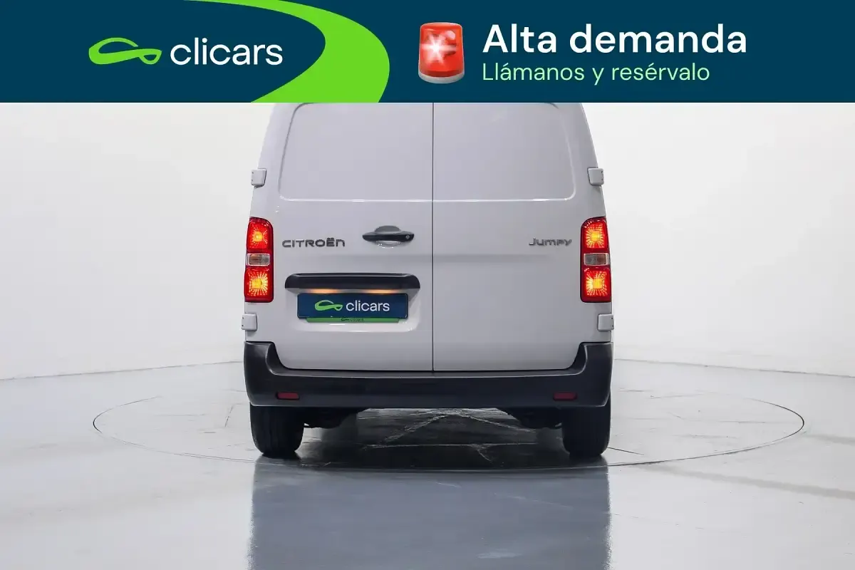Usado Citroën Jumpy 120 CV (88 kW) 2024 Blanco Monovolumen