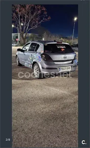 Usado Opel Astra Enjoy 105 CV (77 kW) 2005 Gris / plata Berlina