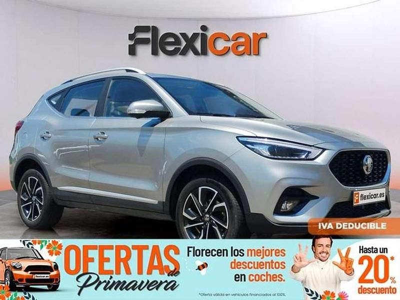 Usado MG ZS Luxury 111 CV (81 kW) 2023 Gris SUV