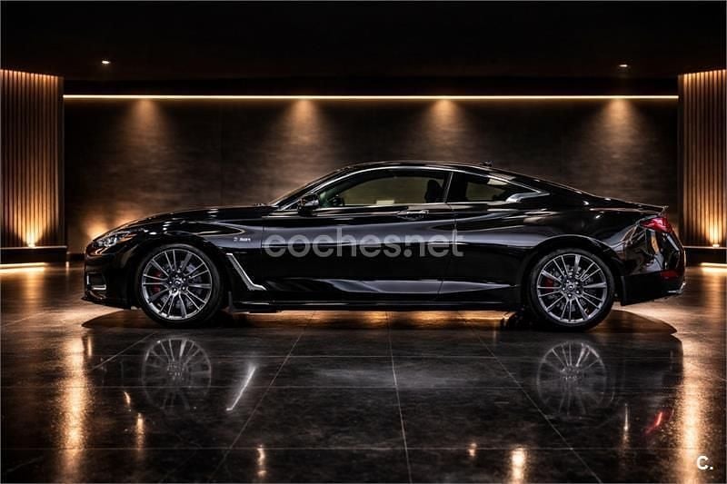 Usado Infiniti Q60 Sport Tech 405 CV (297 kW) 2017 Negro Coupe