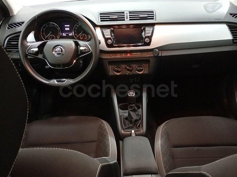 Usado Skoda Fabia Ambition 110 CV (80 kW) 2021 Blanco Berlina