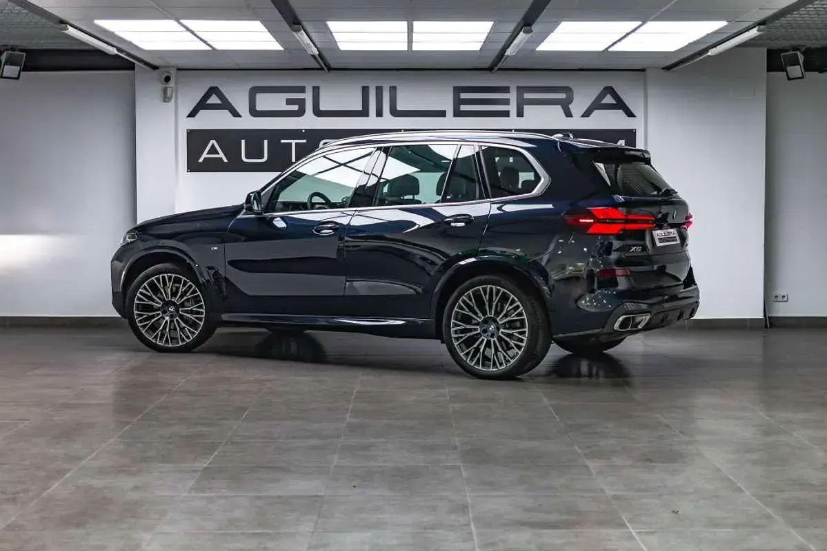 Usado BMW X5 xLine 381 CV (280 kW) 2025 Azul SUV