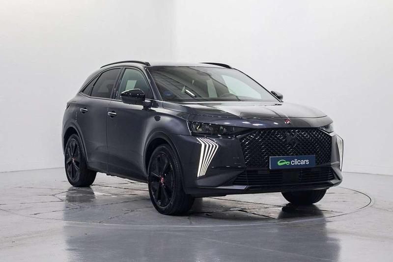 Usado DS Automobiles DS7 Crossback Performance 181 CV (133 kW) 2025 Gris SUV