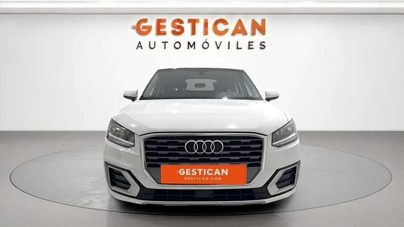 Usado Audi Q2 Design 116 CV (85 kW) 2020 Blanco SUV
