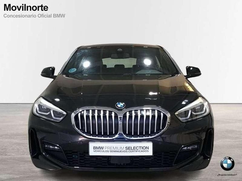 Begagnad BMW 118 Shadowline 150 HK (110 kW) 2022 Svart Halvkombi