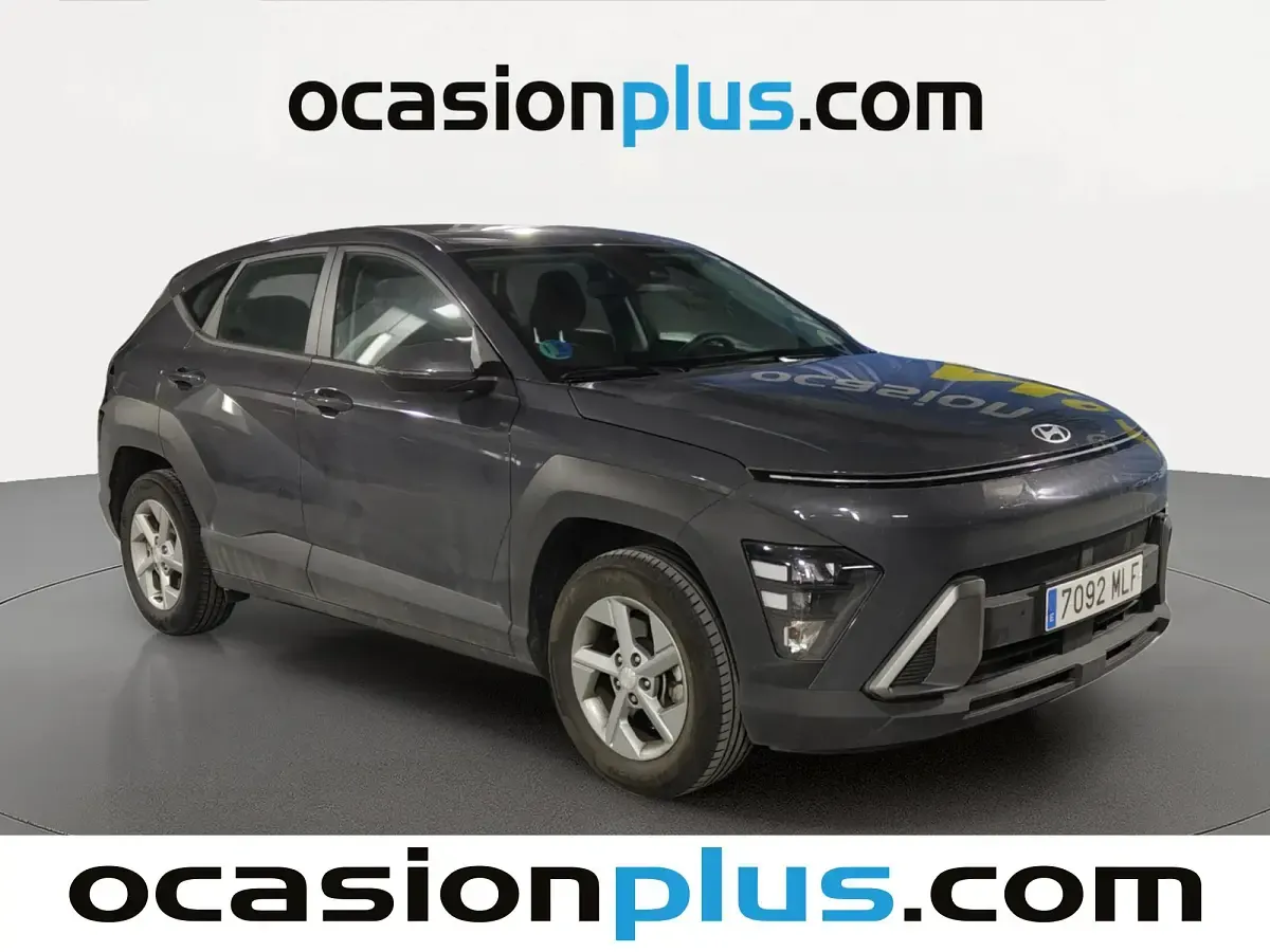 Usado Hyundai Kona 141 CV (103 kW) 2023 Gris SUV
