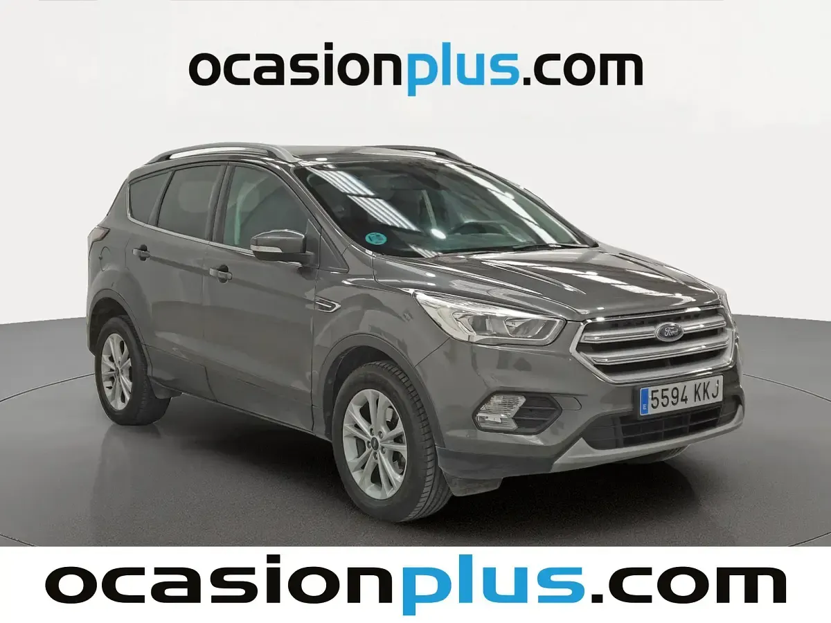 Usado Ford Kuga Titanium 150 CV (110 kW) 2018 Gris SUV
