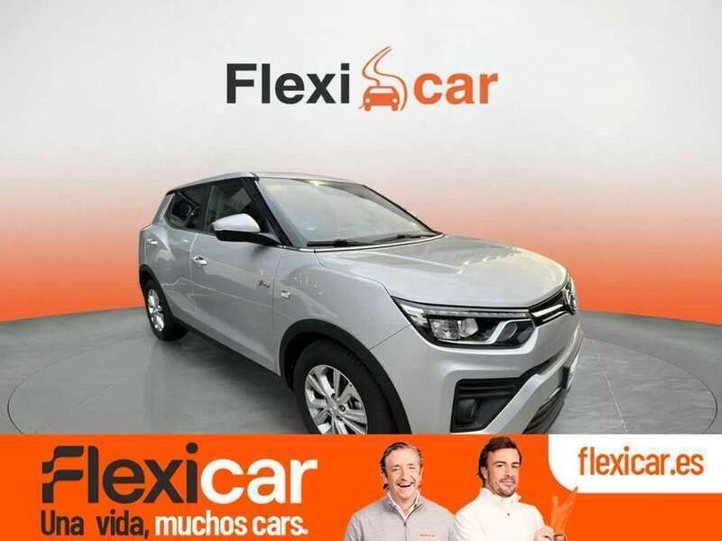Gris Usado 2019 Ssangyong Tivoli Limited SUV | 12.490 € (Super precio) - Imagen 1/4