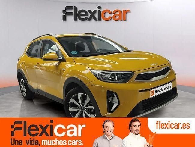 Amarillo Usado 2023 Kia Stonic SUV | 14.890 € (Precio justo) - Imagen 1/4
