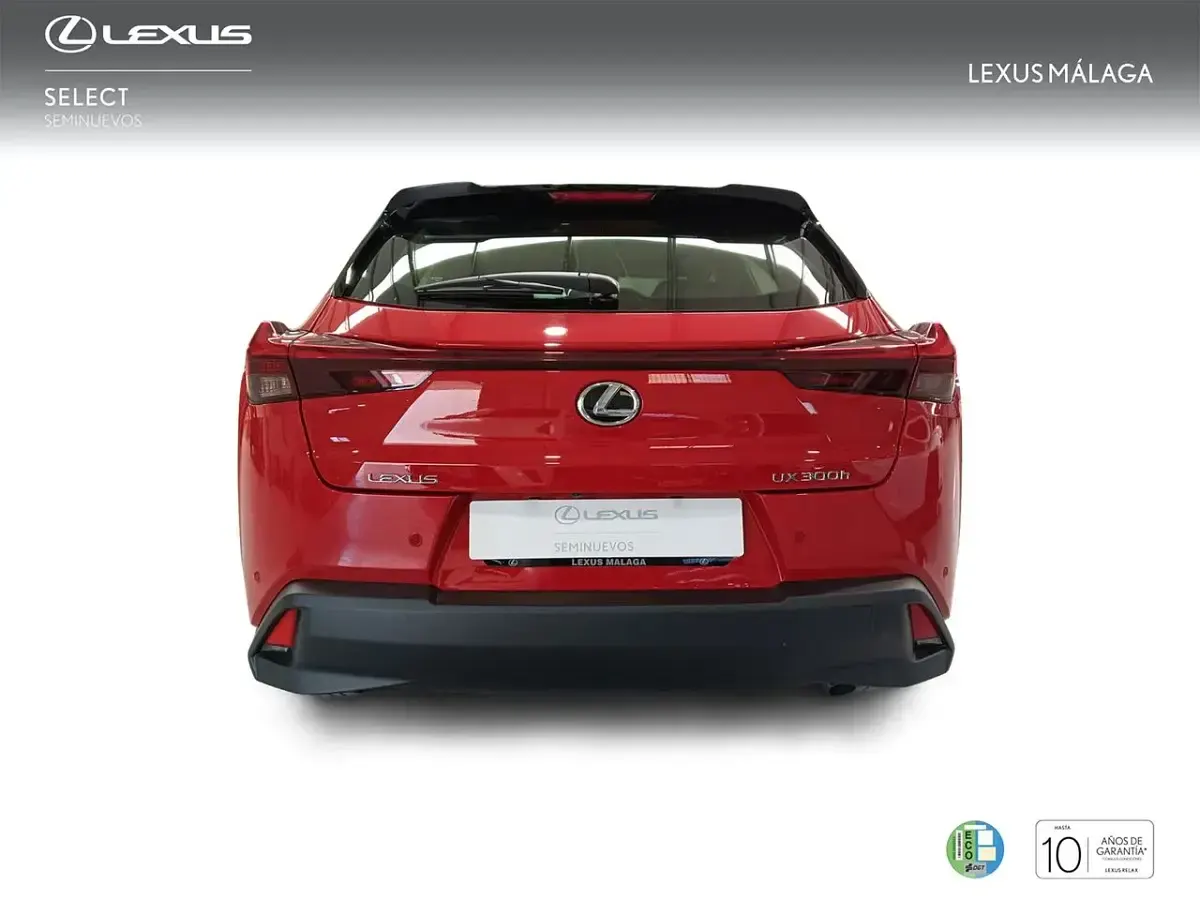 Usado Lexus UX 198 CV (145 kW) 2024 Rojo SUV