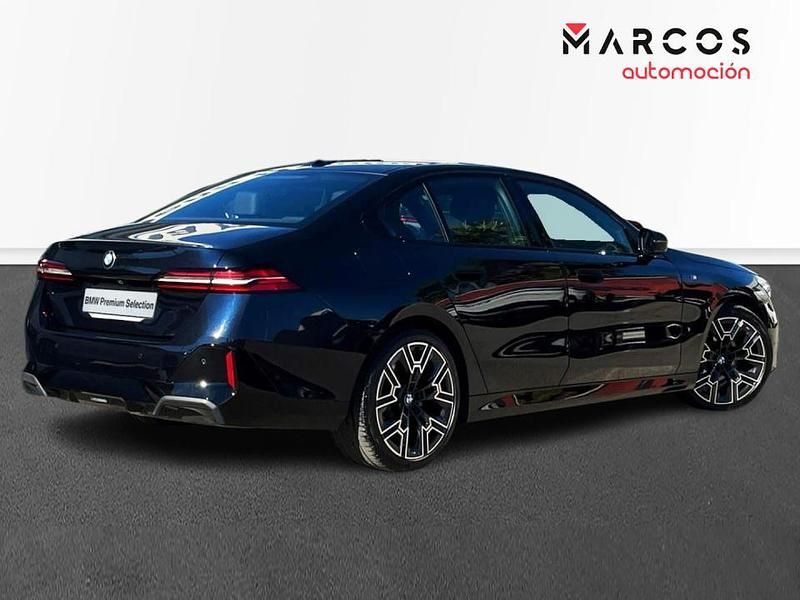 Usado BMW 520 197 CV (144 kW) 2024 Negro Berlina