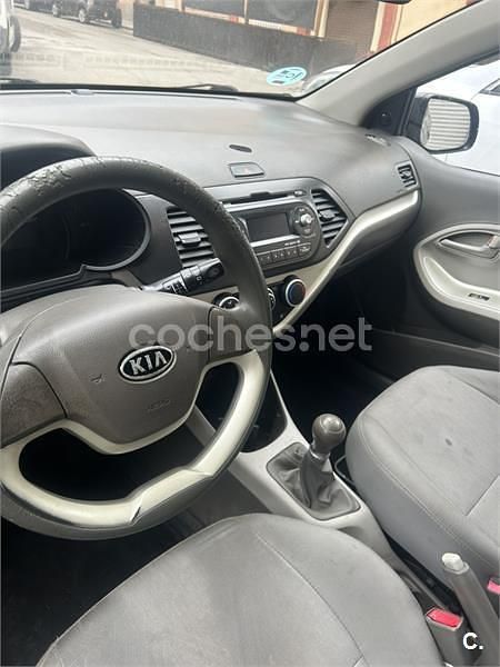 Usado Kia Picanto 69 CV (50 kW) 2011 Negro Utilitario