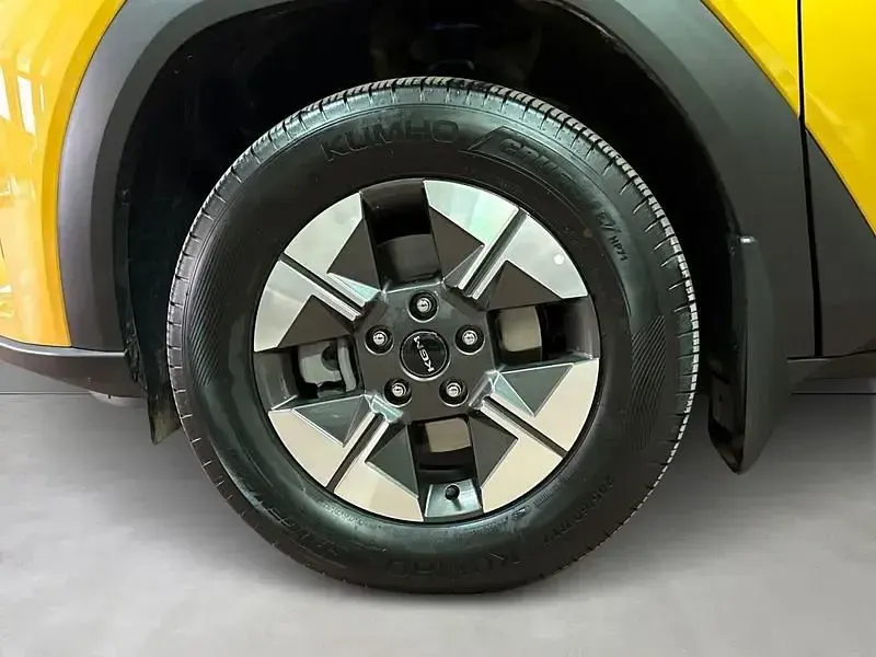 Usado KGM Musso Limited 174 kW (237 CV) 2026 Amarillo Pickup/Camioneta