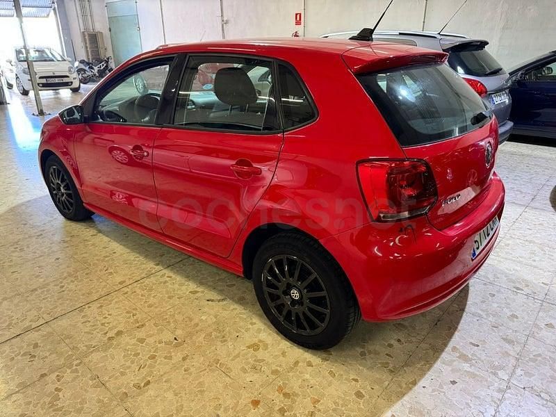 Usado VW Polo Advance 75 CV (55 kW) 2011 Rojo Utilitario