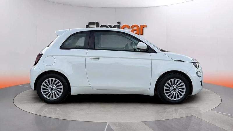 Usado Fiat 500e 86 kW (118 CV) 2023 Blanco Berlina