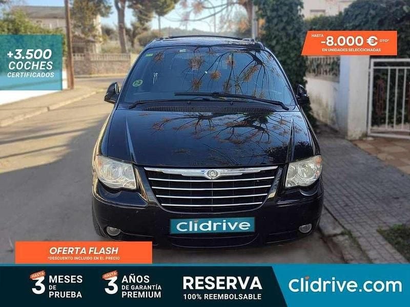 Negro Usado 2007 Chrysler Voyager Monovolumen | 9990 € - Imagen 1/3