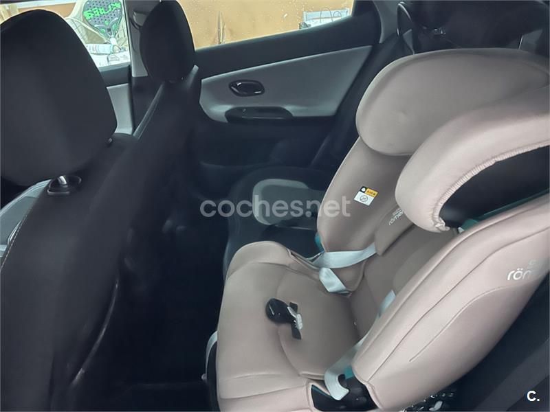 Blanco Usado 2018 Kia Ceed GT Berlina | 12.500 € (Buen precio) - Imagen 1/4