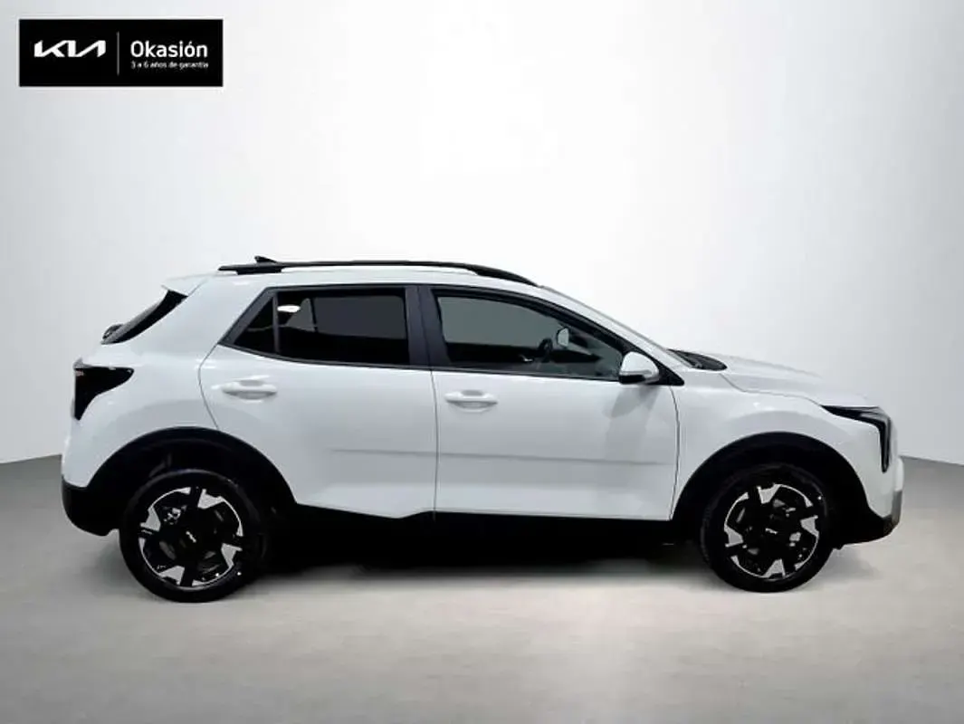 Nuevo Kia Stonic 116 CV (85 kW) 2026 Blanco SUV