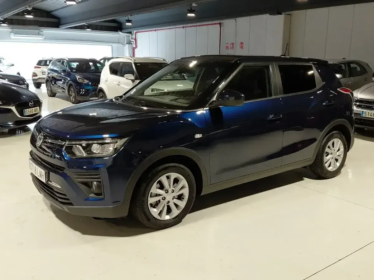 Usado SsangYong Tivoli 128 CV (94 kW) 2021 Azul SUV