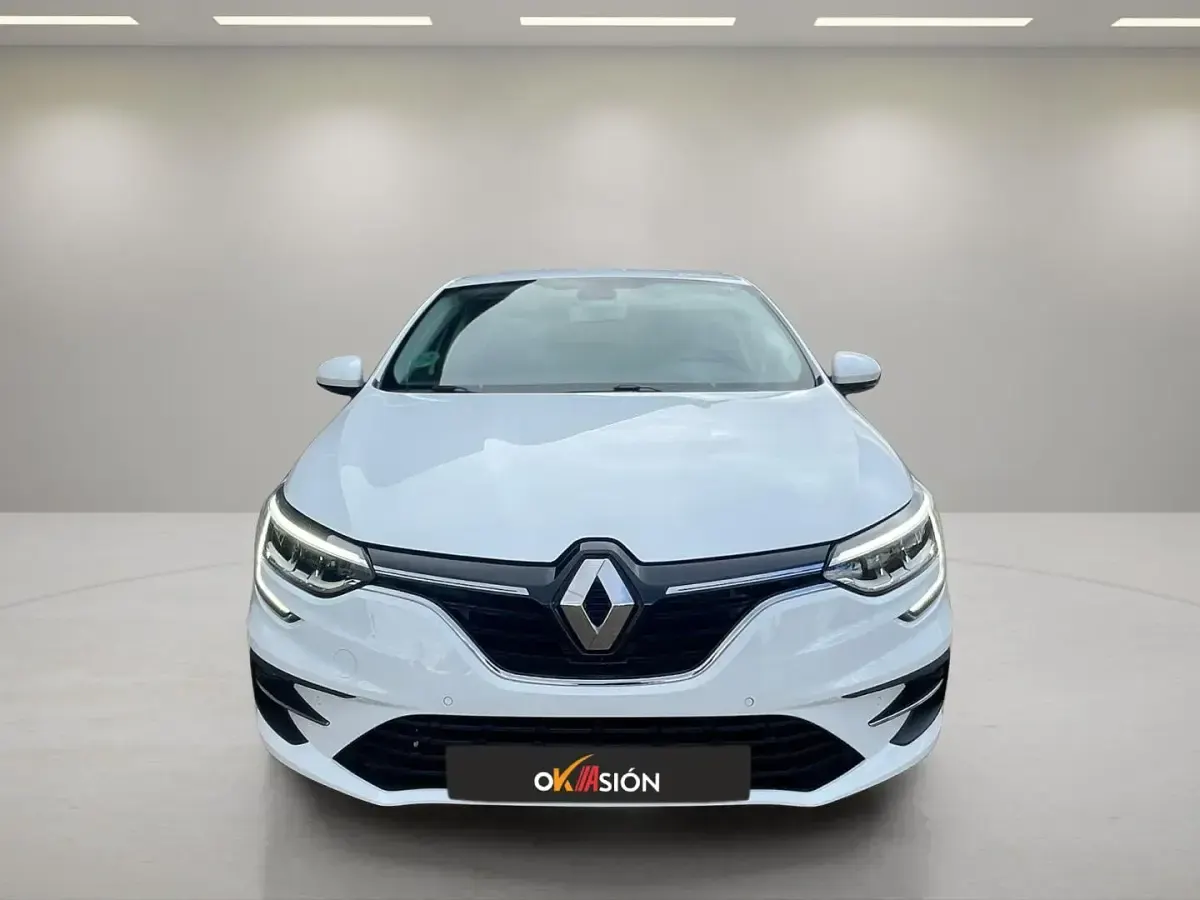 Usado Renault Mégane II Equilibre 115 CV (84 kW) 2023 Blanco Berlina