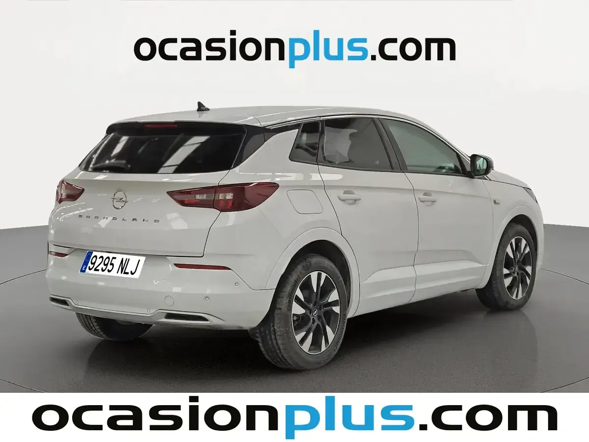 Używany Opel Grandland X Design & Tech 130 KM (95 kW) 2023 Biały SUV