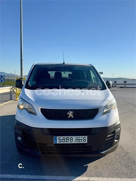 Usado Peugeot Traveller Active 120 CV (88 kW) 2018 Blanco Monovolumen