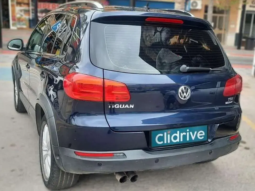 Usado VW Tiguan 110 CV (80 kW) 2014 Azul SUV