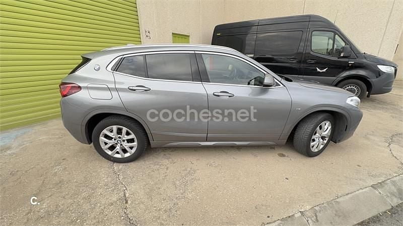 Gris / plata Usado 2023 BMW X2 SUV | 32.000 € (Caro) - Imagen 1/4