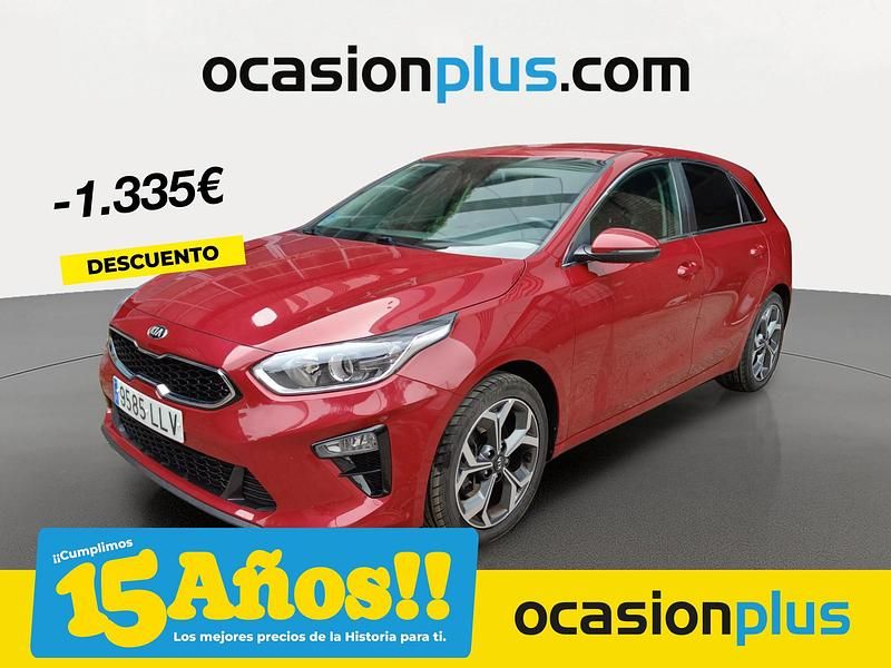 Rojo Usado 2020 Kia Ceed Berlina | 14.690 € (Un poco caro) - Imagen 1/4