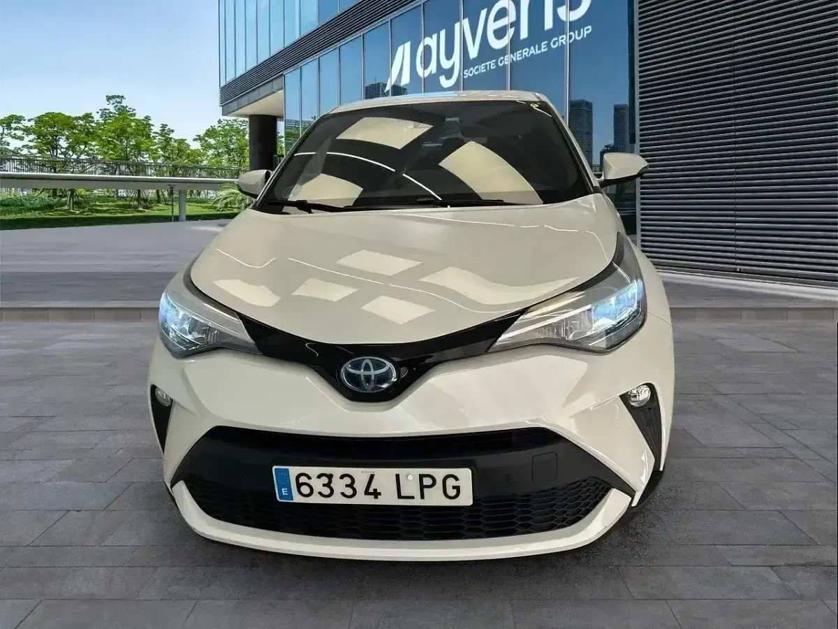Usado Toyota C-HR Advance 122 CV (89 kW) 2021 Blanco SUV
