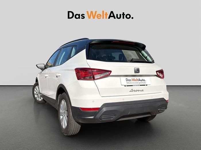 Usado Seat Arona Style 110 CV (80 kW) 2024 Blanco SUV