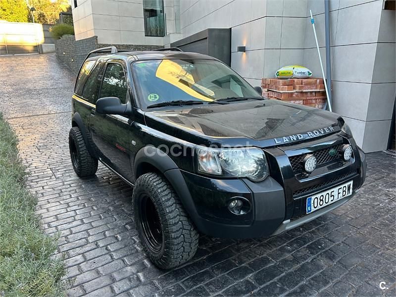 Usado Land Rover Freelander 112 CV (82 kW) 2004 Negro SUV