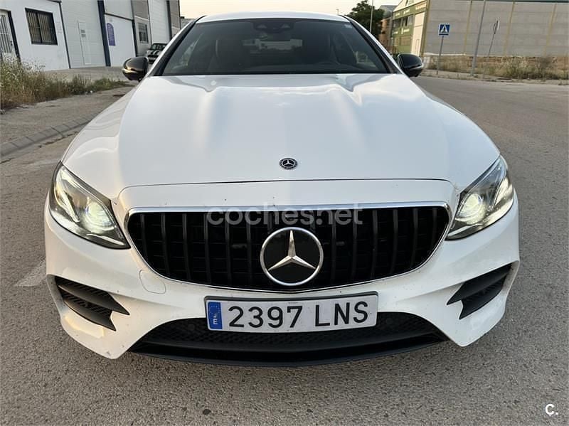 Usado Mercedes E220 194 CV (142 kW) 2018 Blanco Coupe