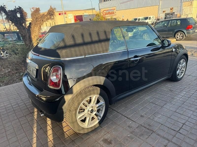 Usado Mini One Cabriolet 98 CV (72 kW) 2015 Negro Descapotable