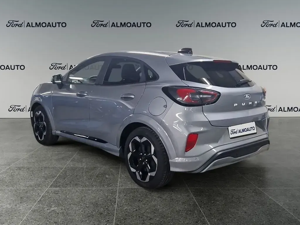 Usado Ford Puma Gen-E Premium 123 kW (168 CV) 2025 Plata solar (metalizado) SUV
